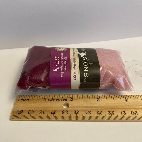 24 Dimensions FeltWorks 100% Wool Roving 0.25oz Pastel Pink Rhubarb Crafts - Picture 12 of 14